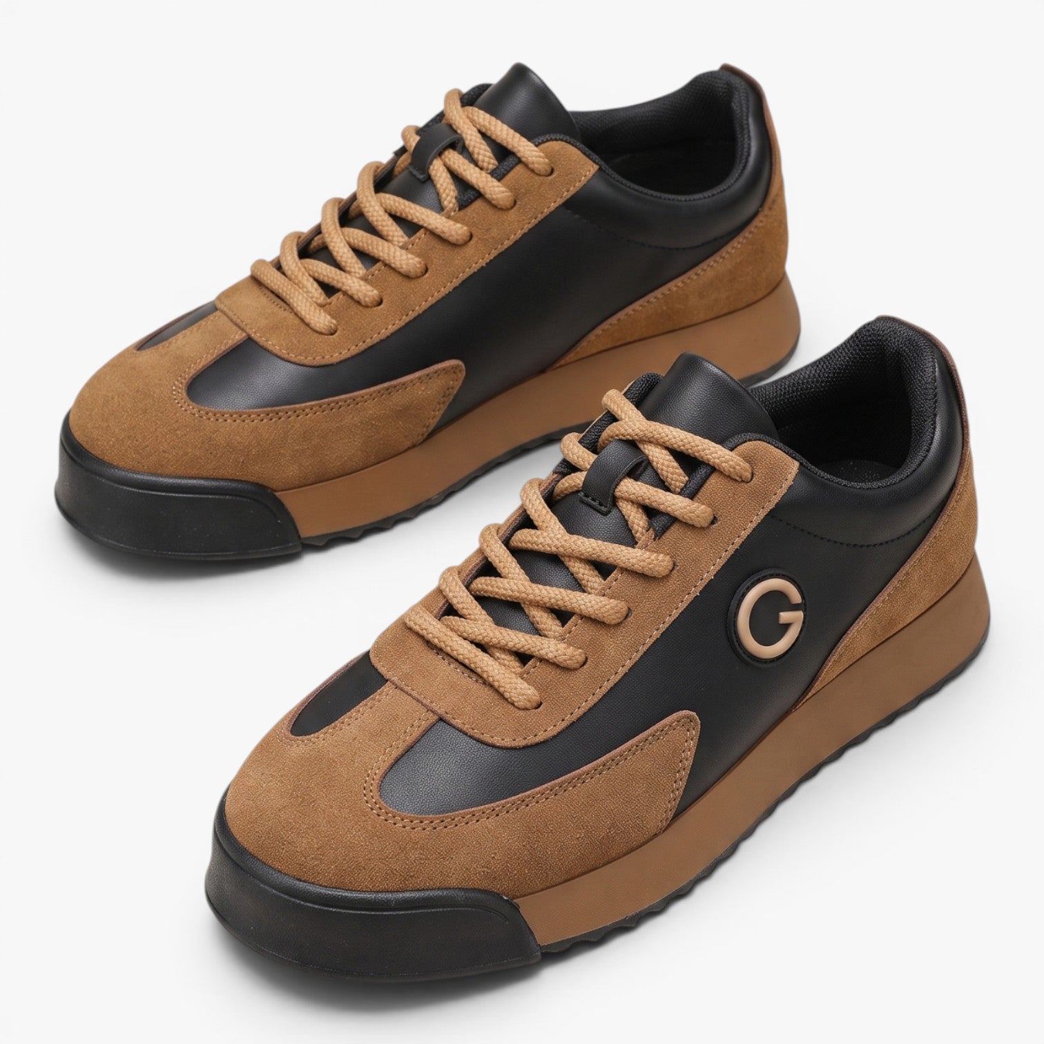 Old Fortune | Men's Sneakers with Contrasting Panels and Laces