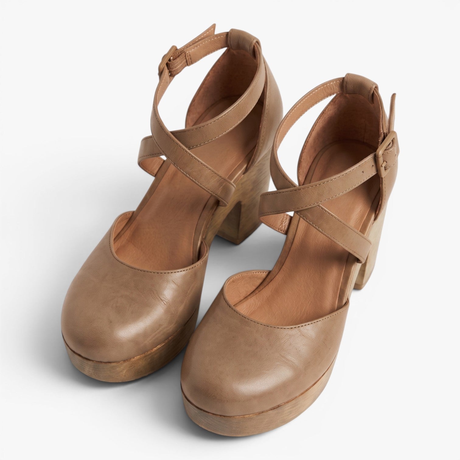 Old Fortune | Women's Leather Block Heel Pumps with Cross Straps